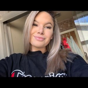 Meet your Posher, Skylar